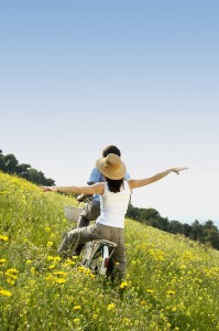 Healthy Summer Tip: Avoid heat stroke and exhaustion with these points.